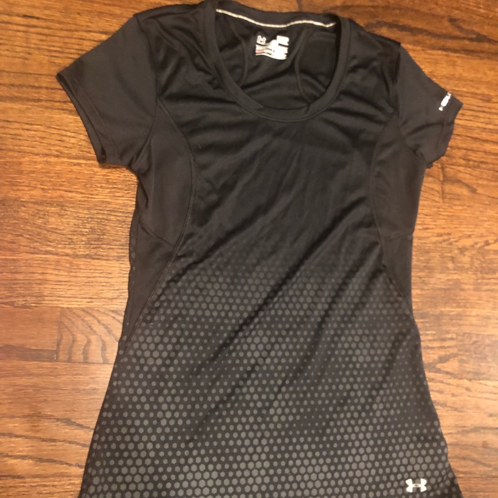 NWOT Black Under Armour Tee
